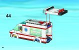 Building Instructions - LEGO - 4431 - Ambulance: Page 56