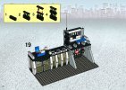 Building Instructions - LEGO - 7035 - Police HQ: Page 26