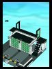 Building Instructions - LEGO - 7744 - Police Headquarters: Page 32