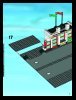 Building Instructions - LEGO - 7993 - Service Station: Page 21