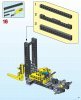 Building Instructions - LEGO - 8463 - FORKLIFT TRUCK: Page 17