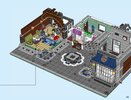 Building Instructions - LEGO - Creator - 10255 - Assembly Square: Page 103