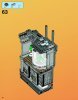 Building Instructions - LEGO - DC Comics Super Heroes - 10937 - Batman™: Arkham Asylum Breakout: Page 10