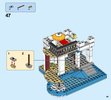 Building Instructions - LEGO - 31077 - Modular Sweet Surprises: Page 49