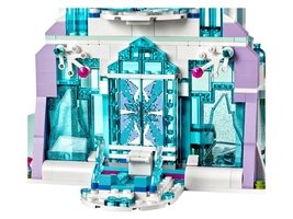 41148 - Elsa's Magical Ice Palace