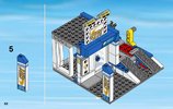 Building Instructions - LEGO - City - 60097 - City Square: Page 82