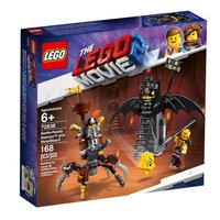 70836 - Battle-Ready Batman™ and MetalBeard