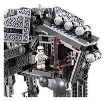 75189 - First Order Heavy Assault Walker™