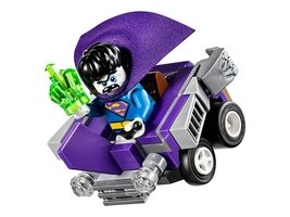 76068 - Mighty Micros: Superman™ vs. Bizarro™